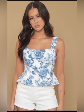 Express White High Rise Midi Denim Shorts Size 2